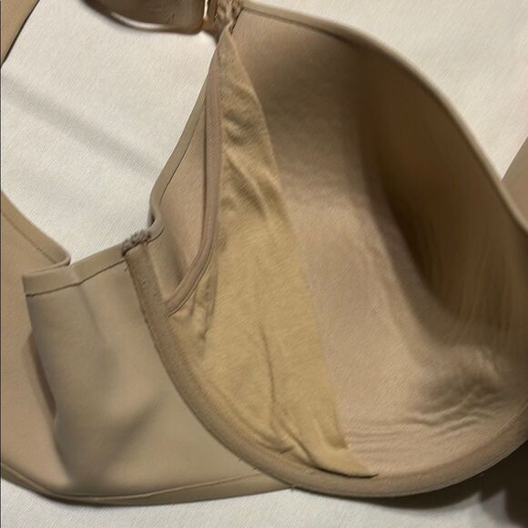 Motherhood Cream Bra Intimates with underwire support - Picture 2 of 8